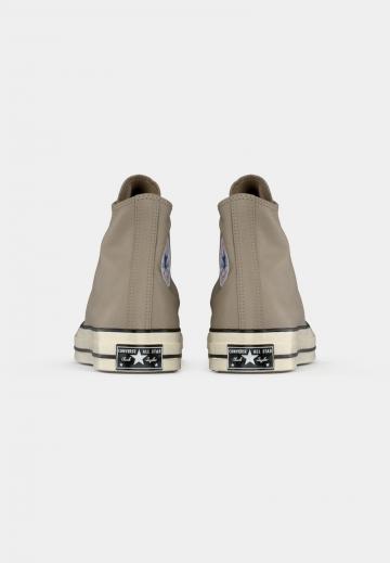 Высокие кеды