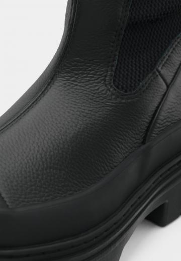 Полусапожки