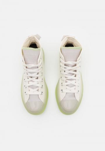 Гандбольные кроссовки