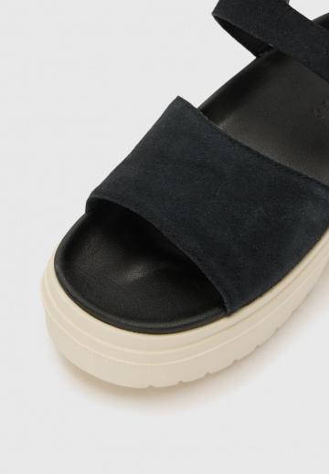 Босоножки на платформе