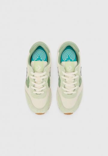 Гандбольные кроссовки