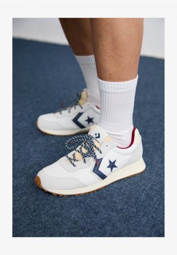 Гандбольные кроссовки