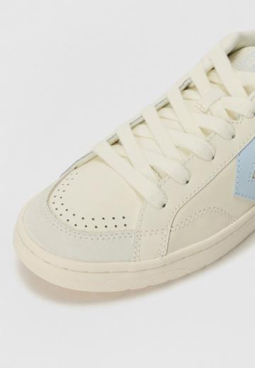 Гандбольные кроссовки