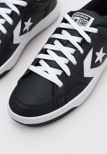 Гандбольные кроссовки