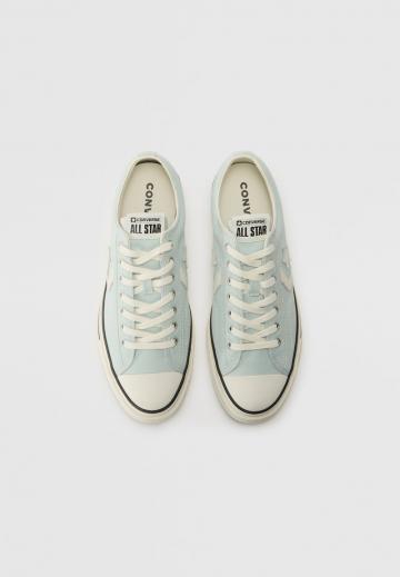 Гандбольные кроссовки