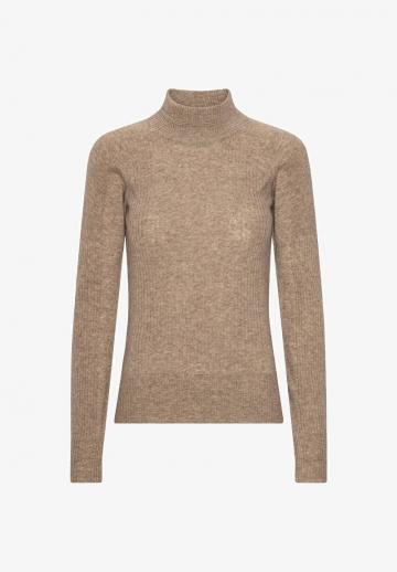 Спортивная толстовка