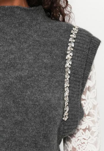 Пуловер без рукавов