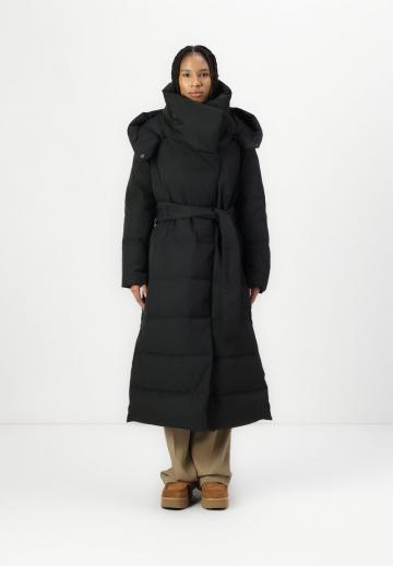 Пуховое пальто