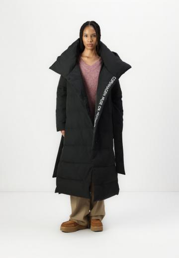 Пуховое пальто