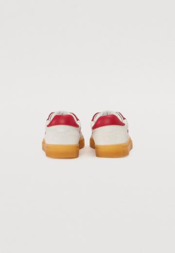 Гандбольные кроссовки