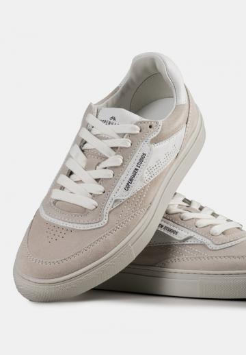 Гандбольные кроссовки