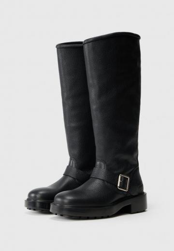 Ковбойские сапоги