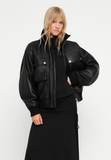 Кожаная куртка