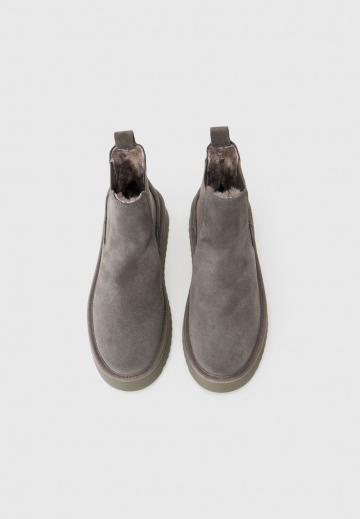 Ботинки челси