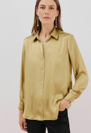 Атласная блузка