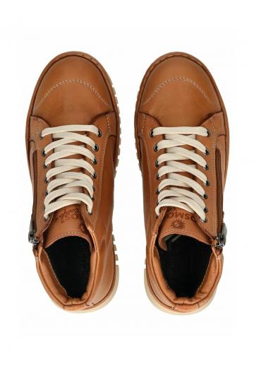 Ботинки на шнуровке