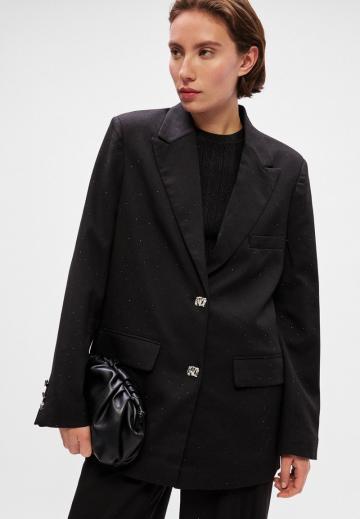 Короткое пальто