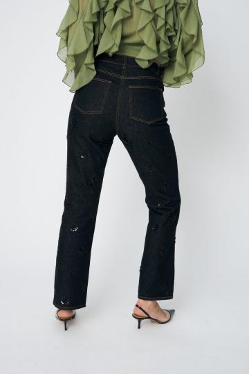 Прямые джинсы