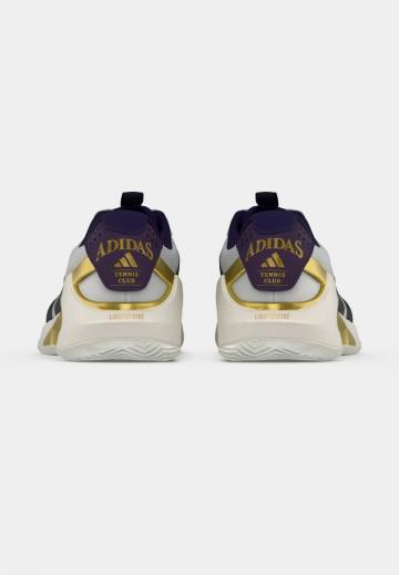 Теннисные кроссовки