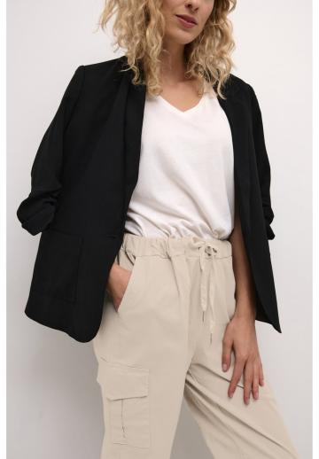 Брюки с накладными карманами