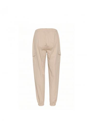 Брюки с накладными карманами