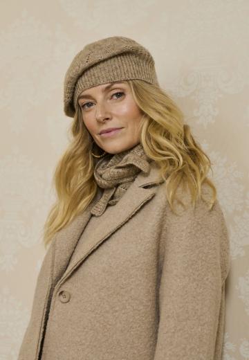 Короткое пальто