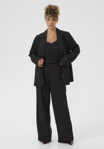 Короткое пальто