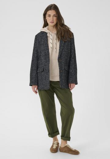 Короткое пальто