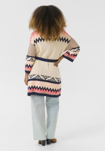 Жаккардовая вязаная кофта