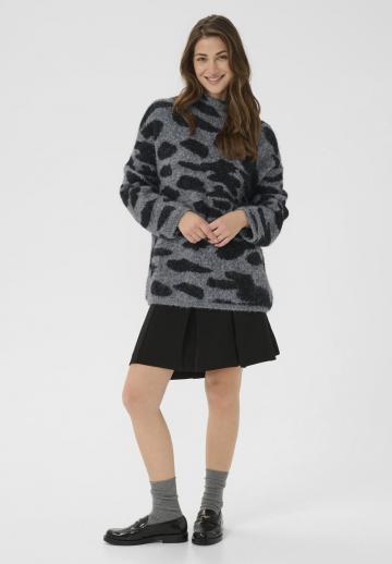 Длинный пуловер