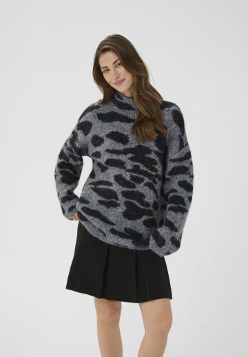 Длинный пуловер