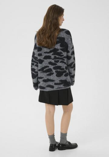 Длинный пуловер