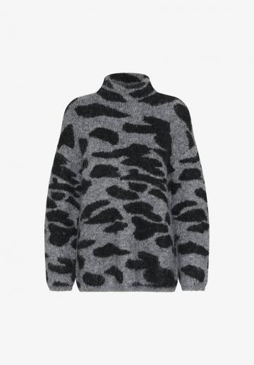 Длинный пуловер