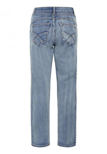 Прямые джинсы