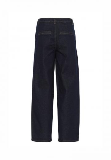 Свободные джинсы