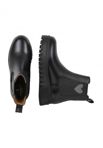 Сапожки на танкетке