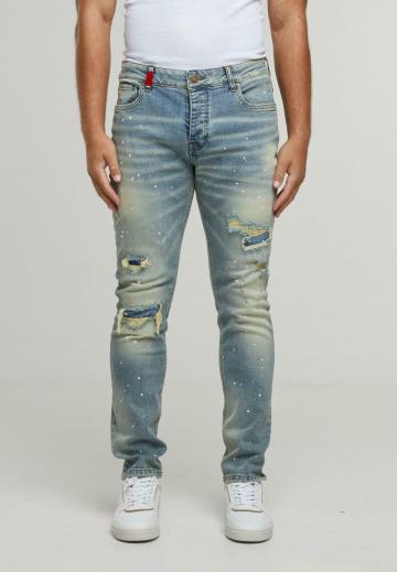 Узкие джинсы