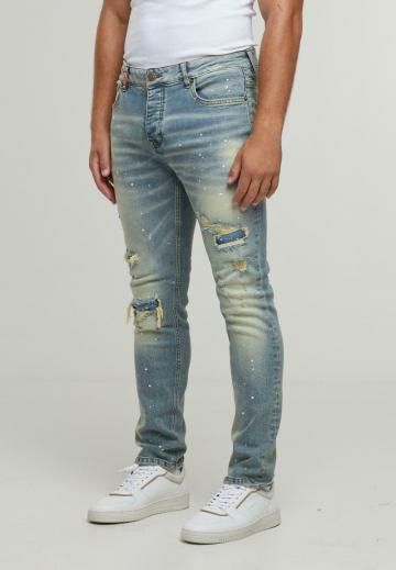 Узкие джинсы