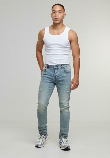 Узкие джинсы