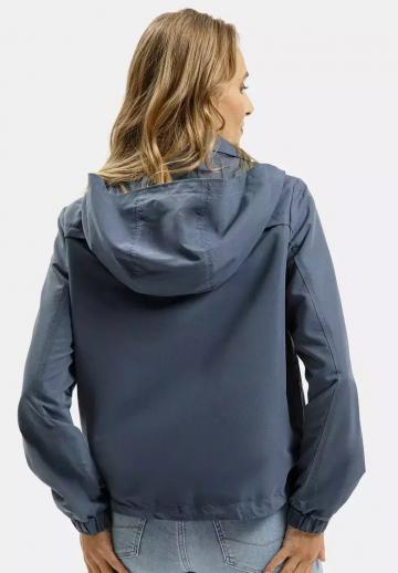 Куртка с накладнымит карманами