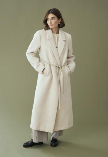 Шерстяное пальто