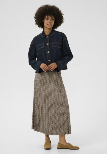 Джинсовая куртка