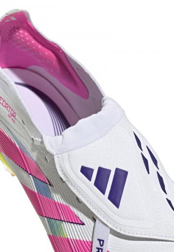 Футбольные бутсы