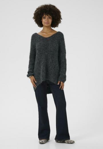 Длинный пуловер