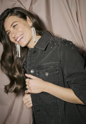 Джинсовая куртка