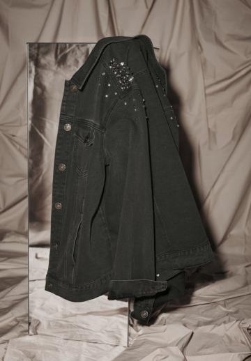 Джинсовая куртка