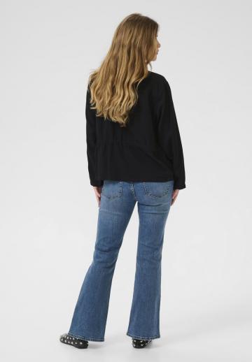 Куртка с накладнымит карманами