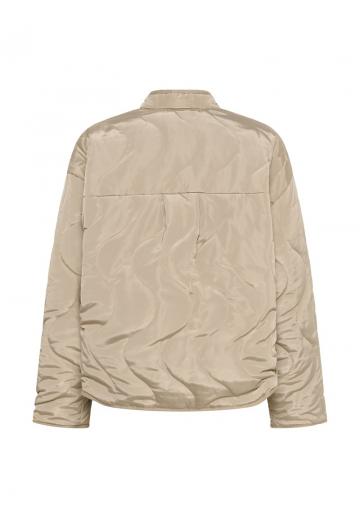 Куртка с накладнымит карманами