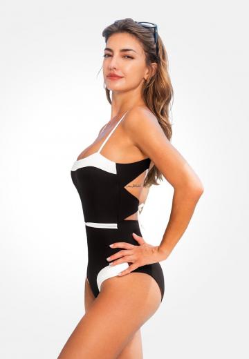 Слитный купальник