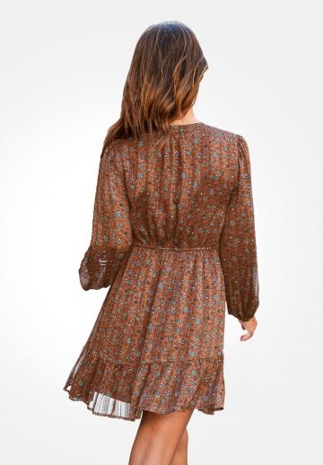 Короткое платье